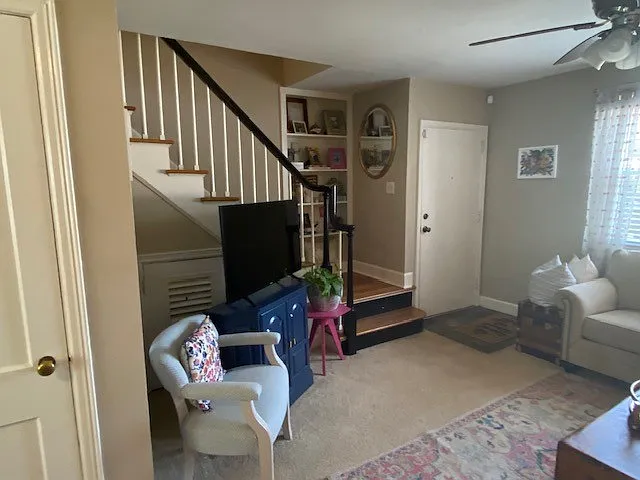 100 Lewis Dr #11C — Photo 4