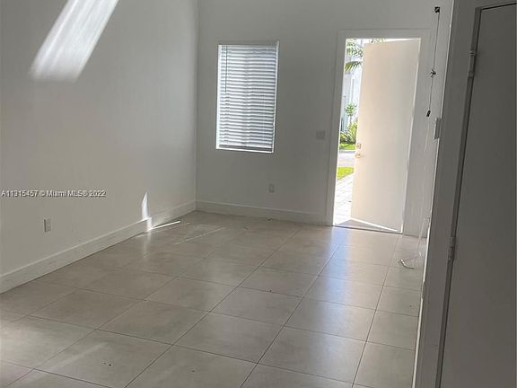 2nd image of 10283 NW 72nd Ter