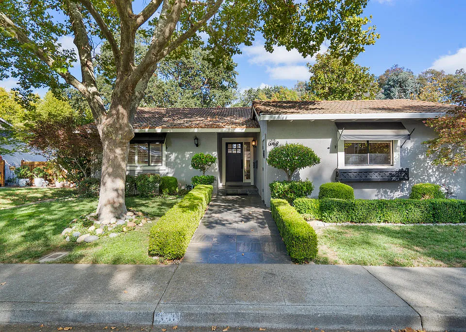648 Tunbridge Rd