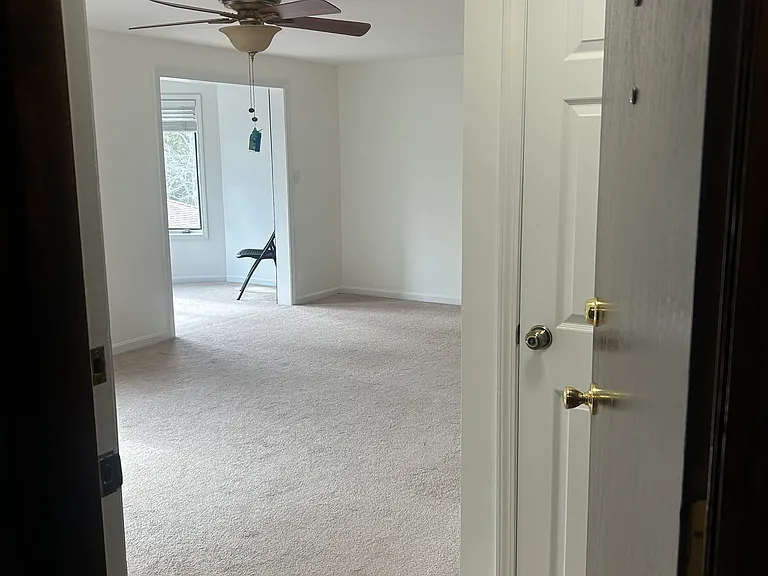 108 Norton Ave #8 — Photo 3