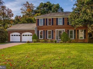 2131 Robin Way Ct, Vienna, VA 22182