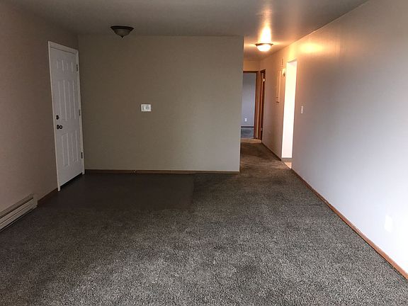 4th image of 110 Schilling Dr