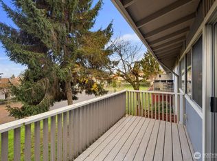 Heather Ridge Condominiums, Kent, WA 98030