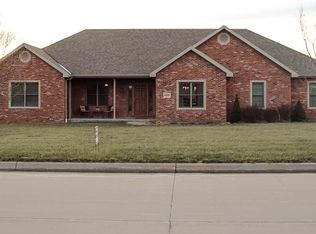 6430 Kleffner Rdg, Jefferson City, MO 65101