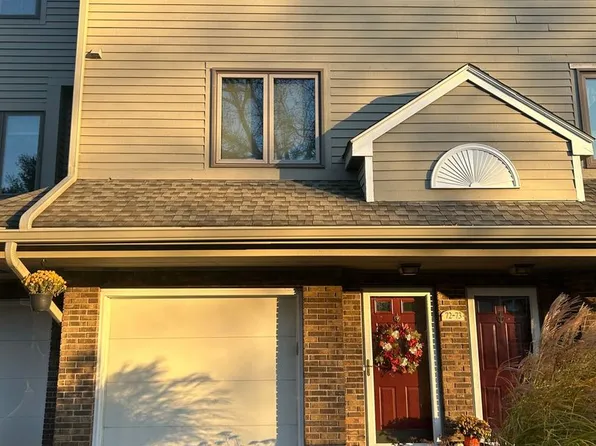 882 N Colony Rd APT 72, Meriden, CT 06450