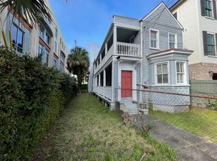 3 Elizabeth St, Charleston, SC 29403