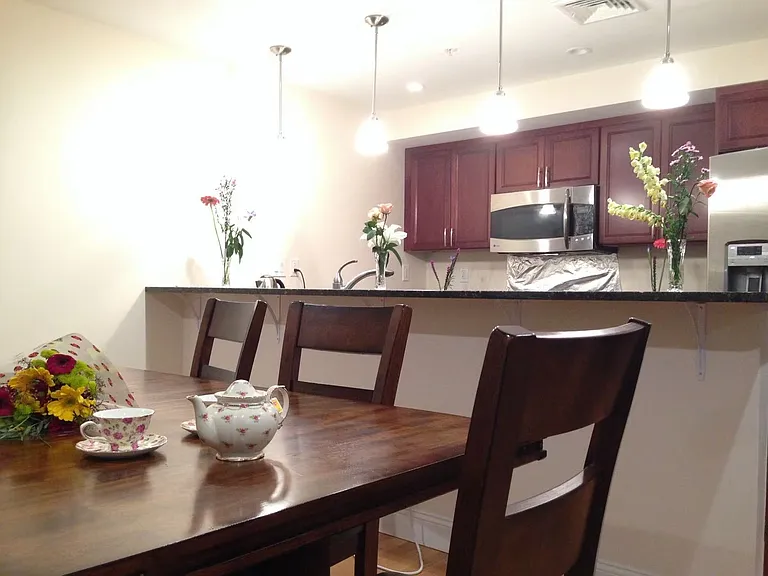 473 Concord Ave — Photo 7