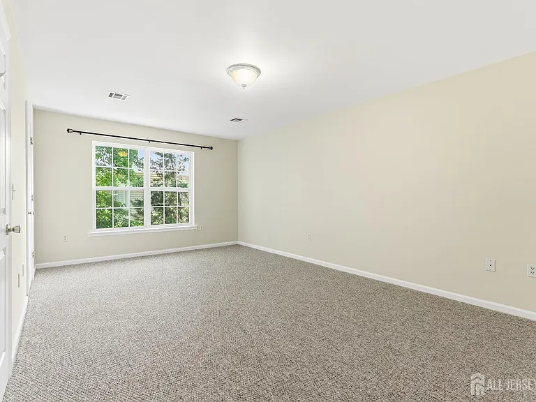 141 Forest Dr #141 — Photo 16