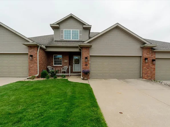 25 Arbor Ct #25, Bloomington, IL 61704
