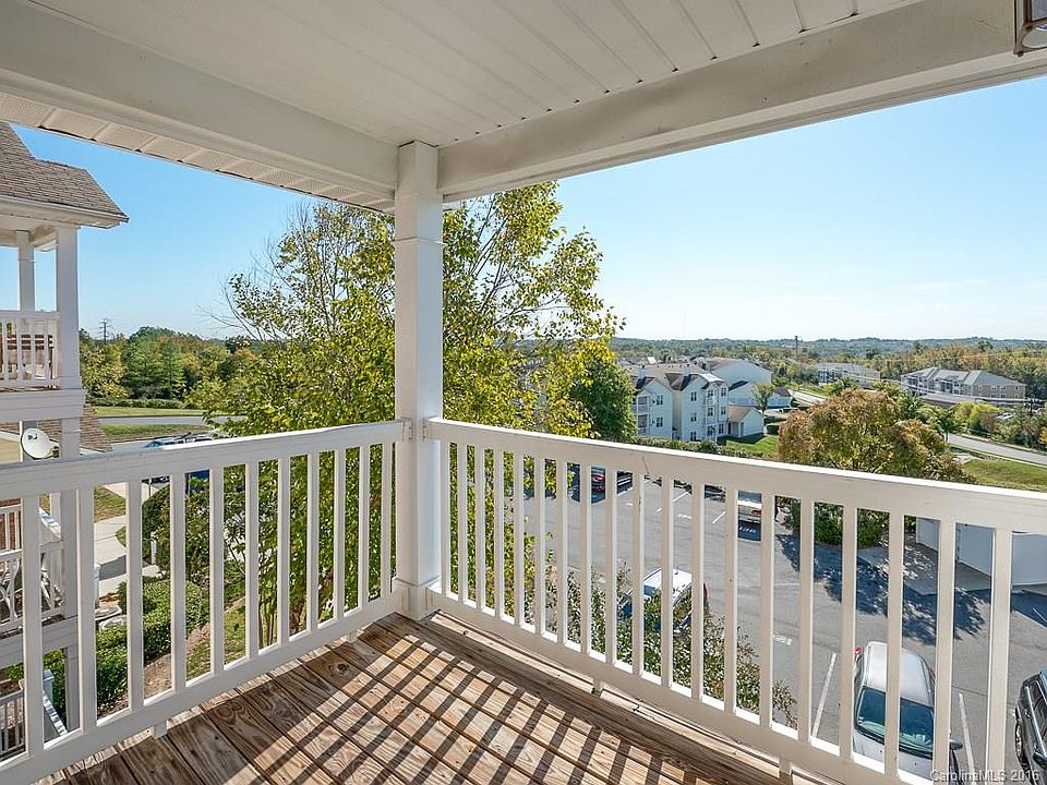 1st image of 9855 Hyde Glen Ct #9855