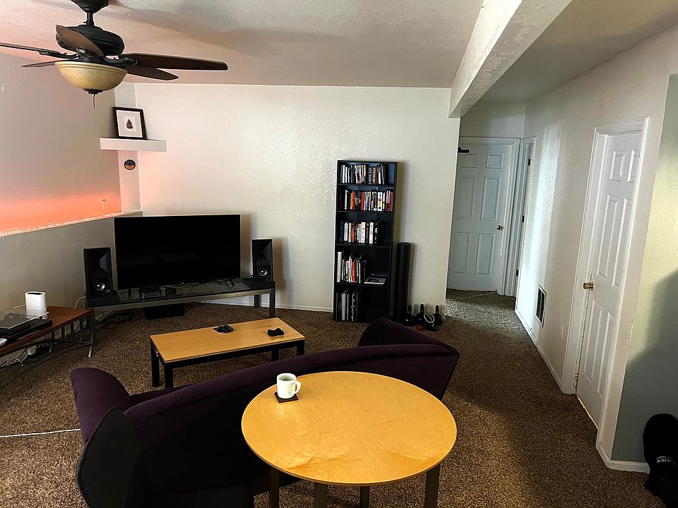 Generous living area, fully carpeted