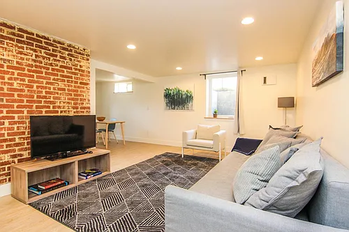 5115 N Concord Ave #B Photo 1 5115 N Concord Ave #B Photo 1