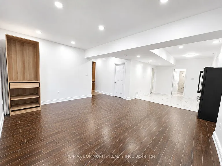 19 Lacroix Ct #BASEMENT — Photo 6