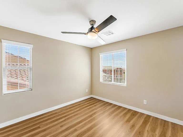 6613 Dome Rock St — Photo 32