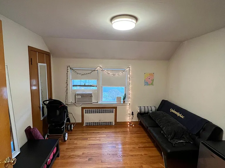 94 Sleeping Giant Dr — Photo 4