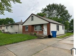 4642 Raymond Ave, Dearborn Heights, MI 48125