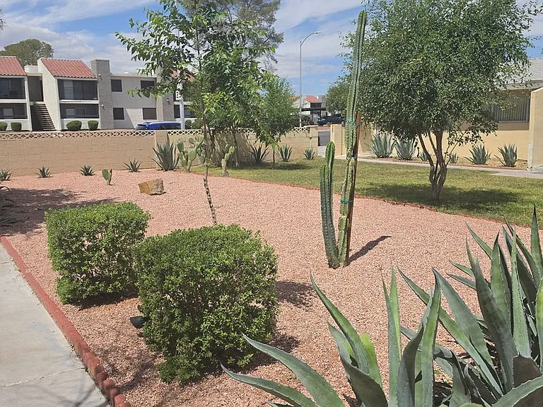 3204 N Michael Way — Photo 3