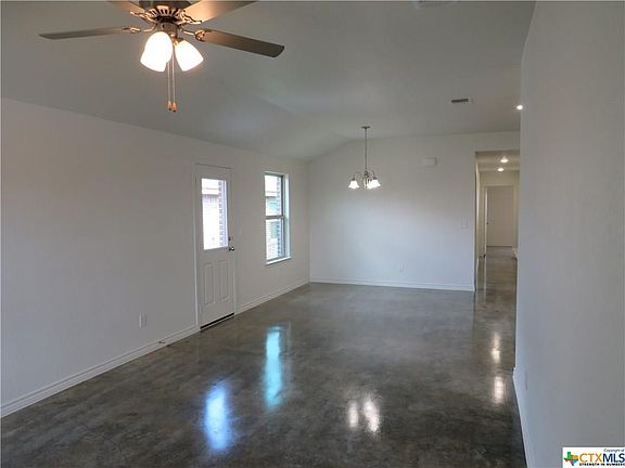 3rd image of 1004 Barbara Jordan St #A