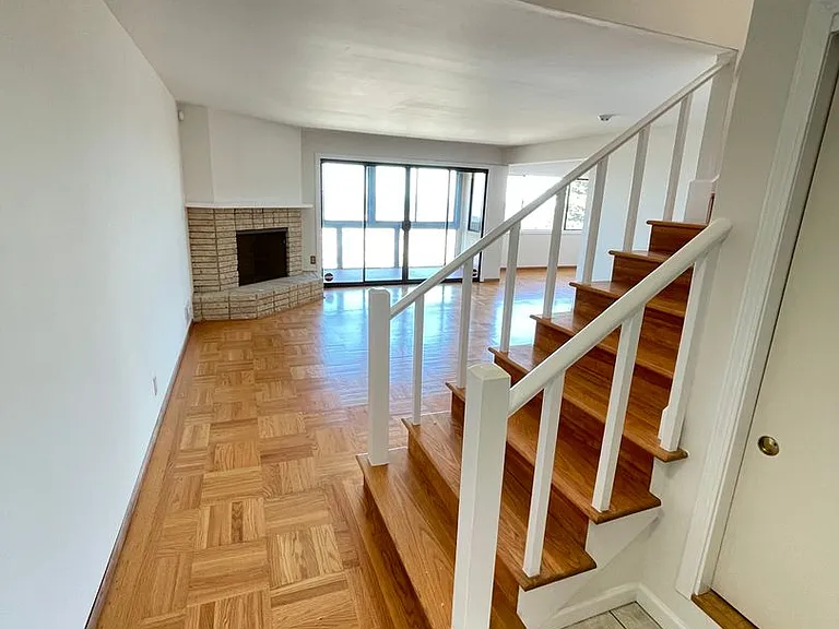 1789 14th Ave — Photo 5