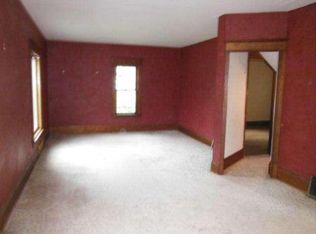 117 W Beloit St, Darien, WI 53114