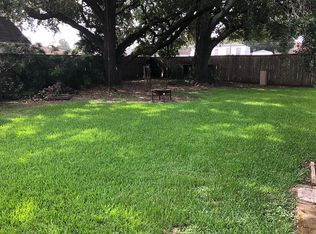 901 Kent Ave, Metairie, LA 70001