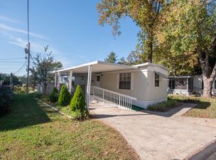 212 Park Ave, Franklin, NC 28734