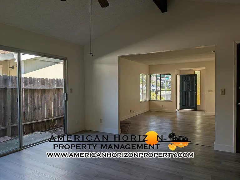 7400 Gallant Cir — Photo 4