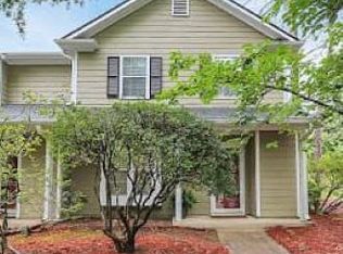 2754 Tiergarten Ln, Charlotte, NC 28210