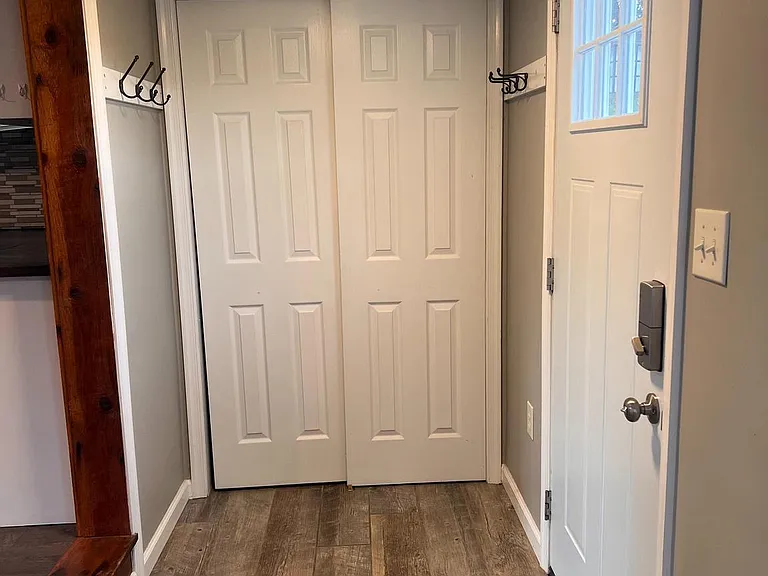 141 Frogtown Ln — Photo 6