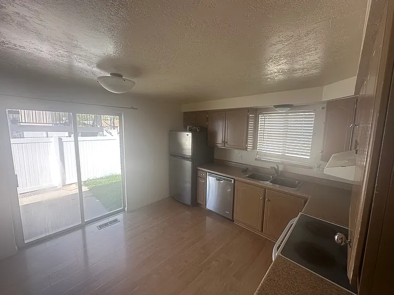 604 N 750 W #2 — Photo 2