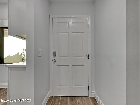4th image of 169 Seawind Dr