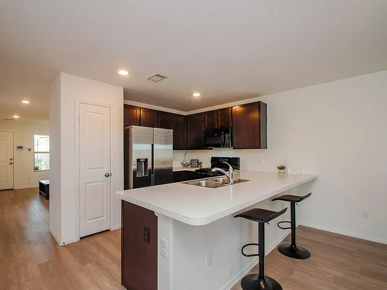 4355 Palmetto Grove Ln — Photo 4