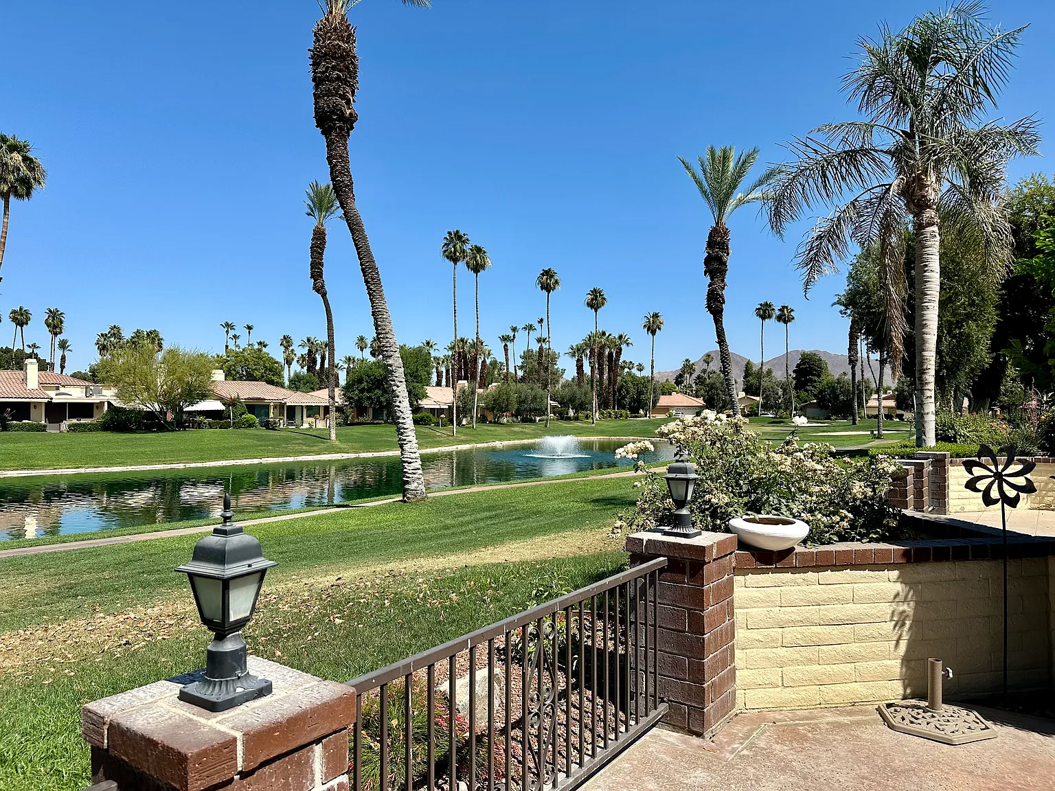3 bed, 1800 sqft, $8,000 — Photo 3