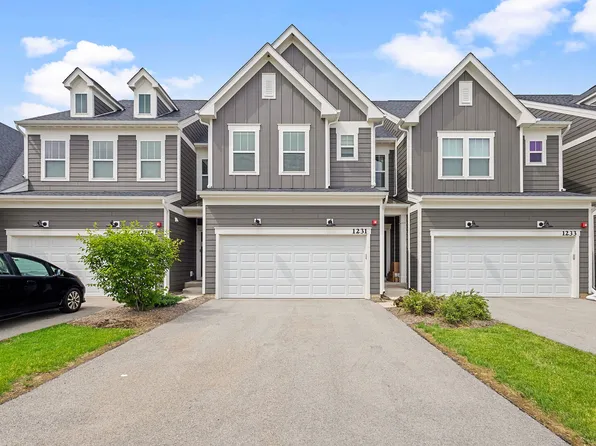 1231 Josiah Rd, Naperville, IL 60563