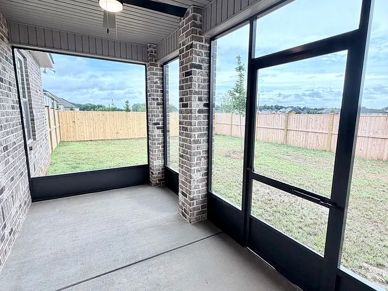 204 Farmland Cir — Photo 10