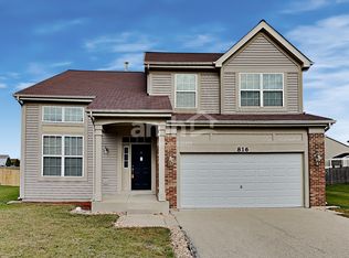 816 Vertin Blvd, Shorewood, IL 60404