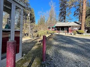 50 Red Hill Rd, Weaverville, CA 96093