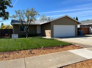 900 Irish Ct, Gilroy, CA 95020