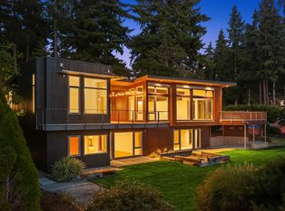2233 102nd Pl SE, Bellevue, WA 98004