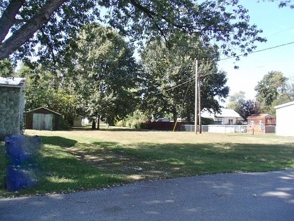 2nd image of 3238 N 29th St