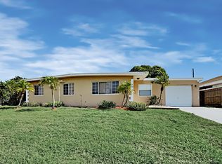 1308 Lake Geneva Dr, Lake Worth, FL 33461
