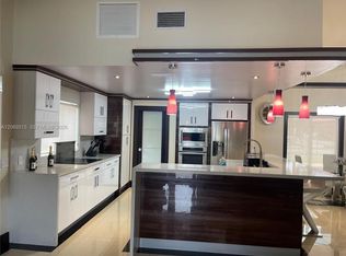 6790 SW 105th Ave, Miami, FL 33173