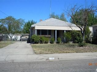 1170 E C St, Oakdale, CA 95361