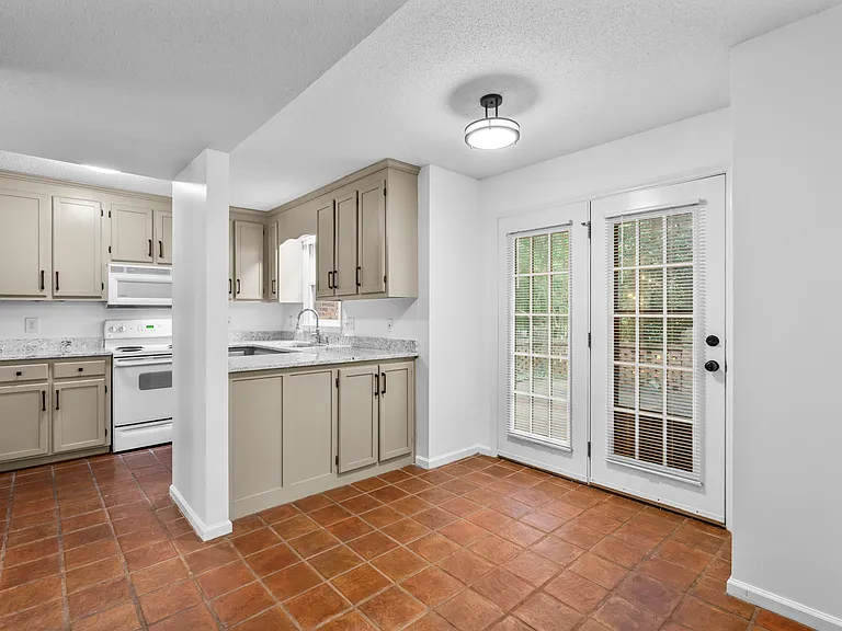 2315 Brandt Village Rd — Photo 8