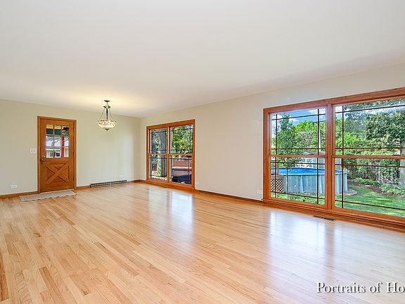 3rd image of 27W273 Bolles Ave