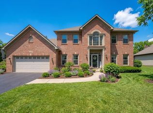 1109 Edwards Dr, Batavia, IL 60510
