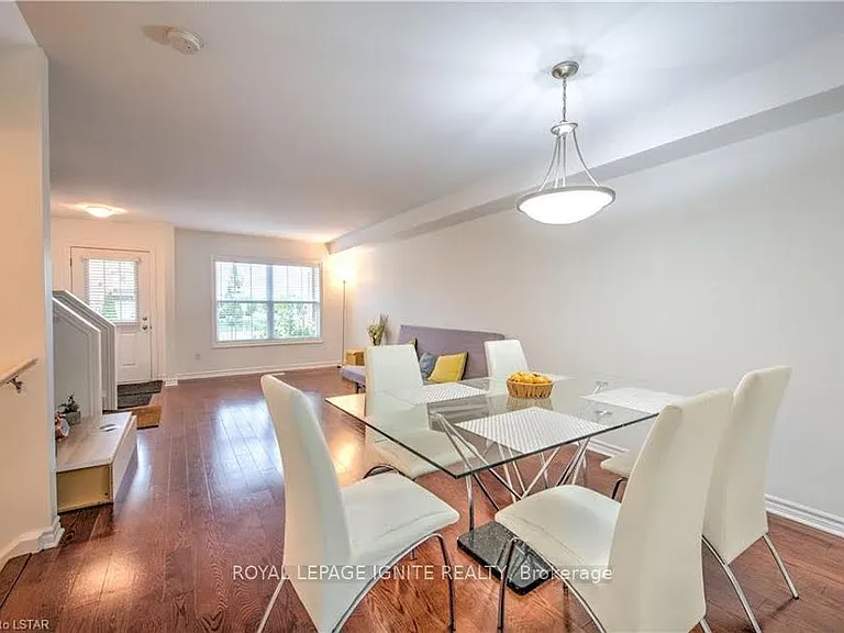 3320 Meadowgate Blvd #240 — Photo 11