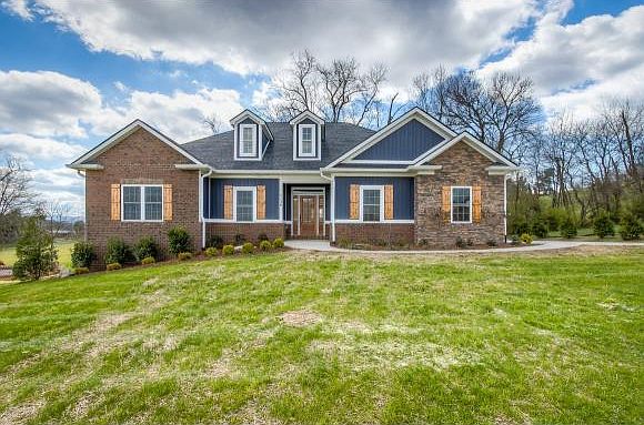1st image of 1136 Broad Leaf Dr