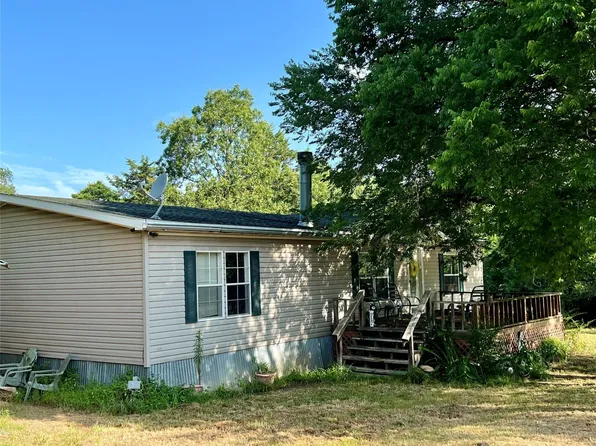 301 N Kemp St, Kingston, OK 73439