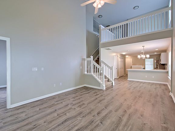 5th image of 8721 Grassy Oak Trl